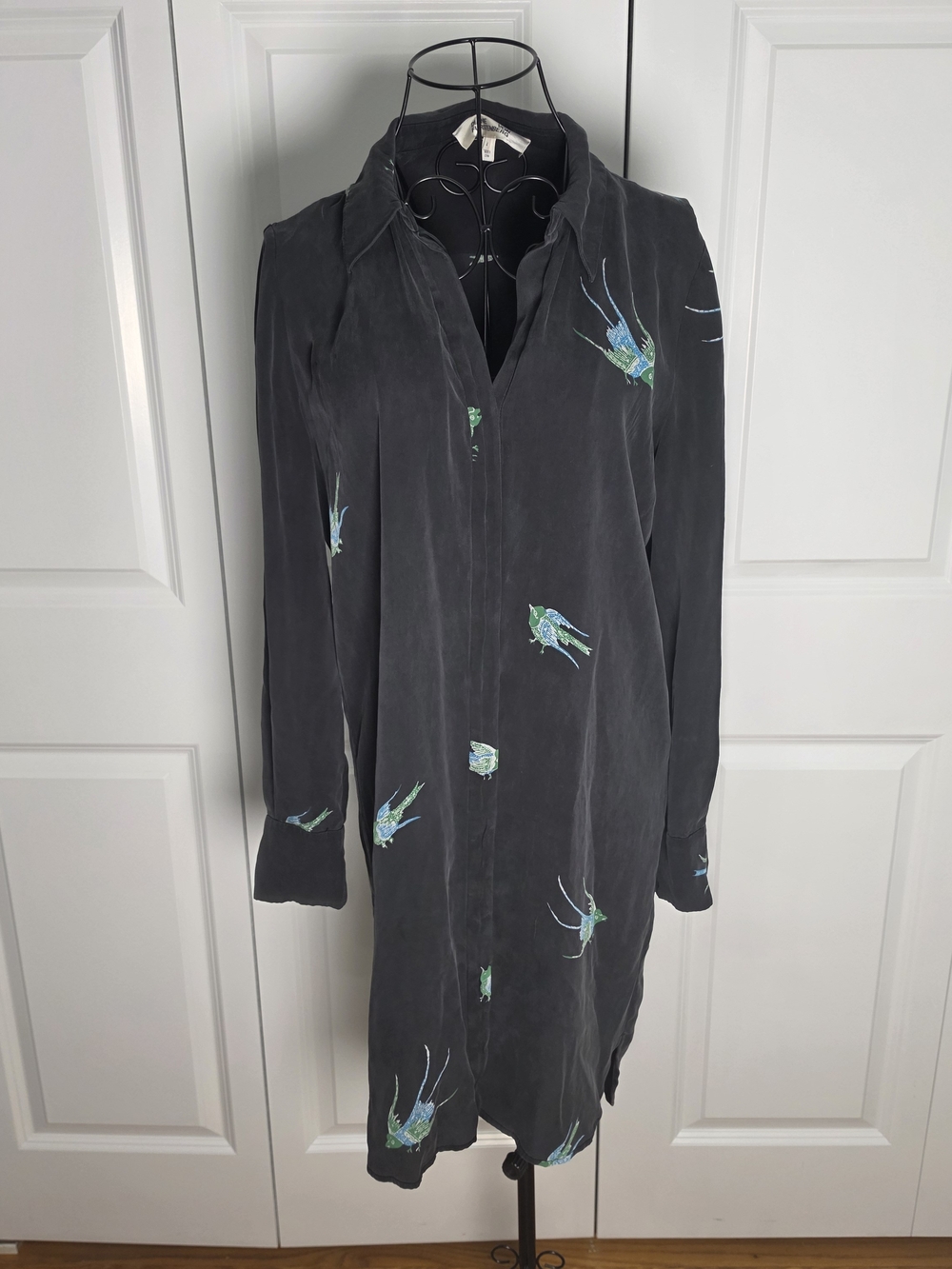 DVF Silk Bird Print Shirt Dress Black Blue Green Long Sleeve Size 4